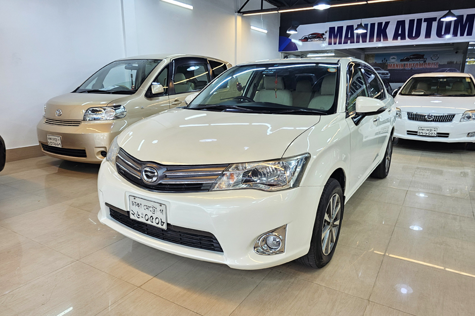 Toyota-Axio-G-2013-02